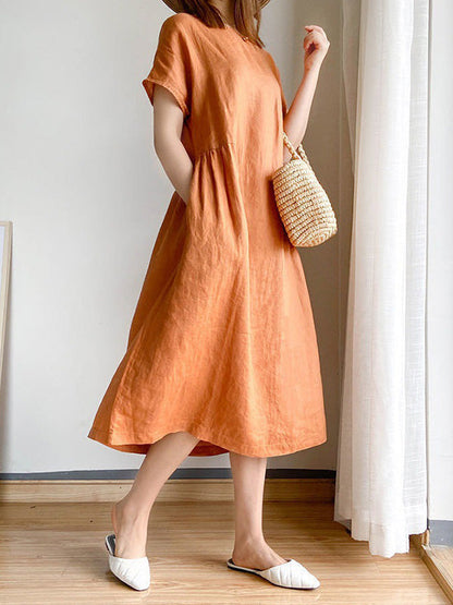 Well Tailored Dress with a Graceful Silhouette