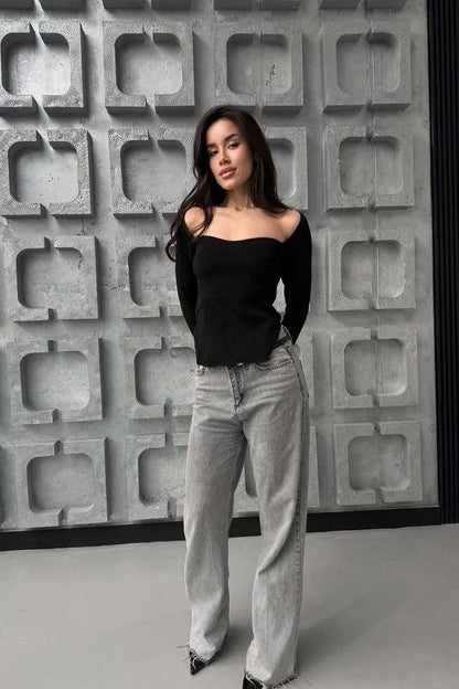 Beautifully Balanced Top with Timeless Character