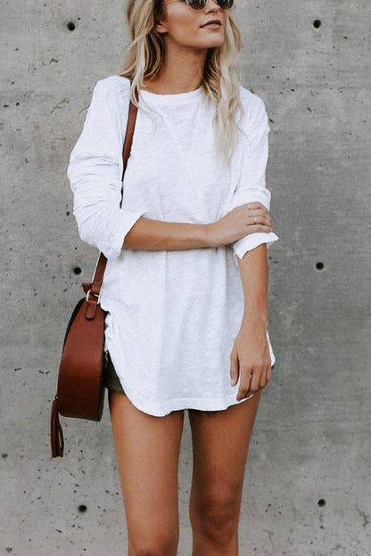 Effortlessly Elegant T-Shirt with a Timeless Design