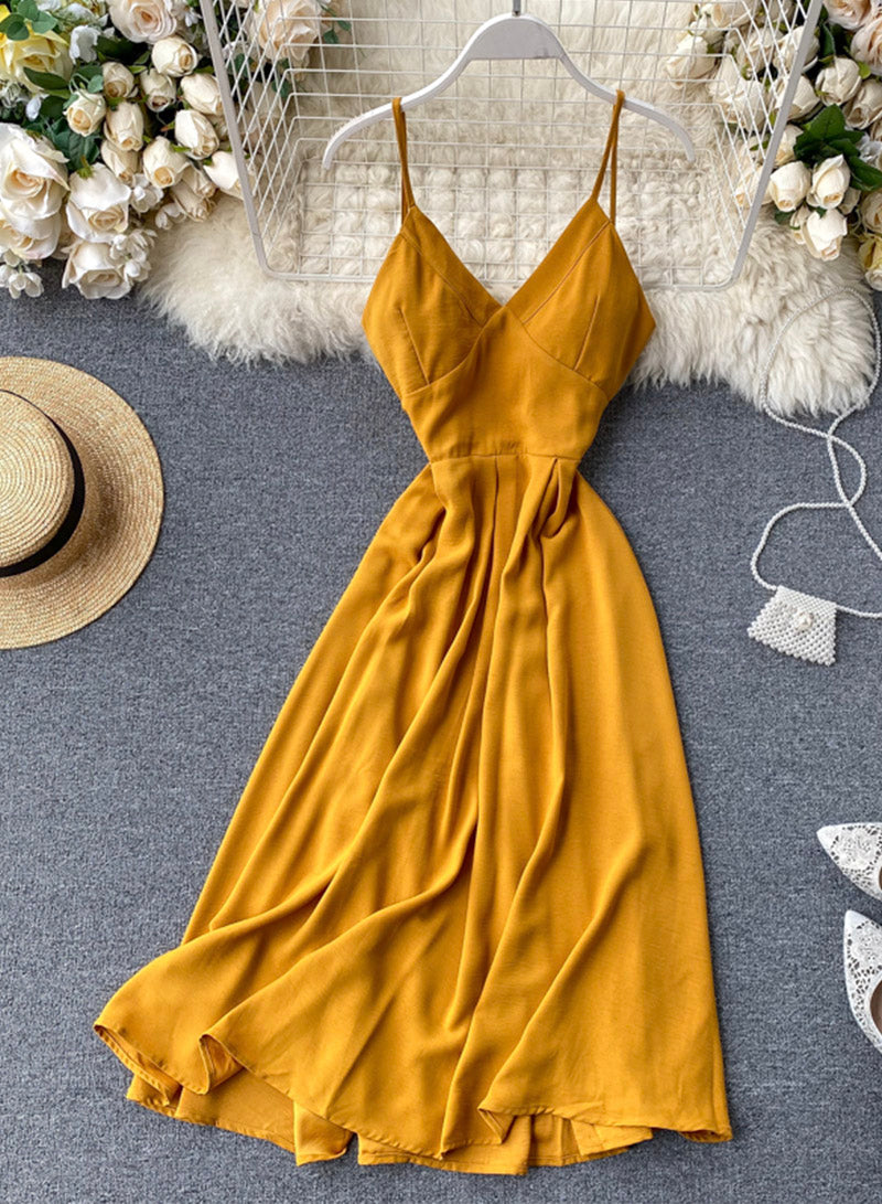 Classic Vintage & Enduringly Stylish Dress