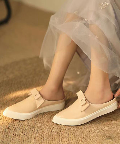 Well Tailored Sandals with a Graceful Silhouette