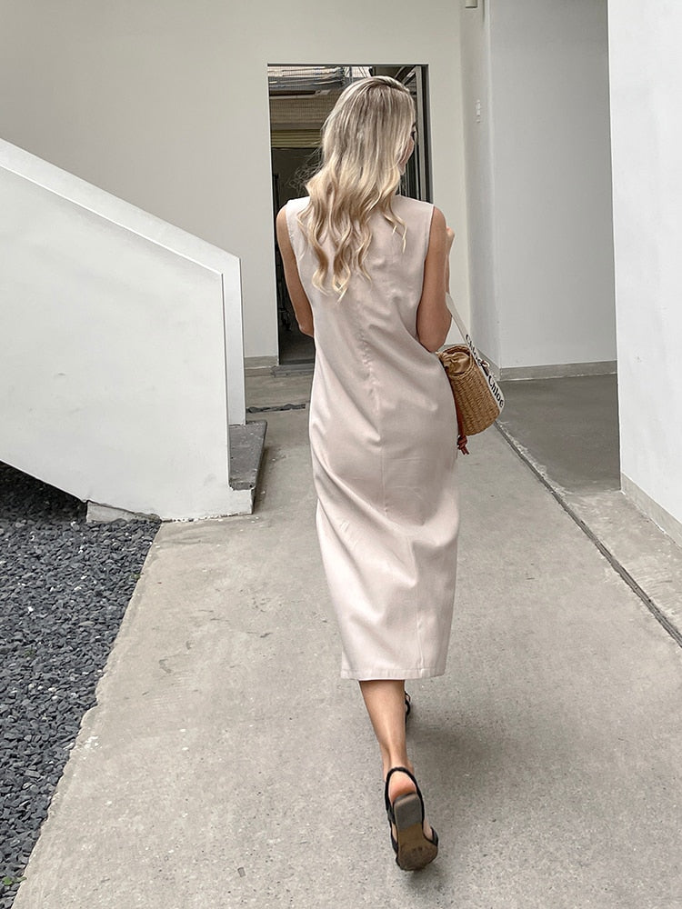 Elegantly Styled Dress for Everyday Wear