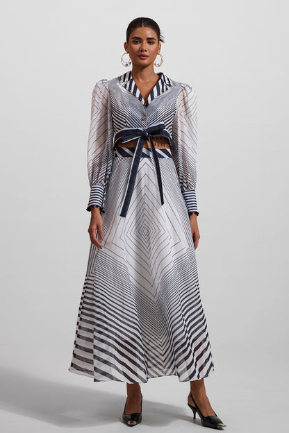 Classic Vintage & Enduringly Stylish Top