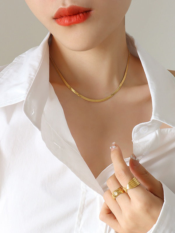 Beautifully Finished Garment in a Timeless Design