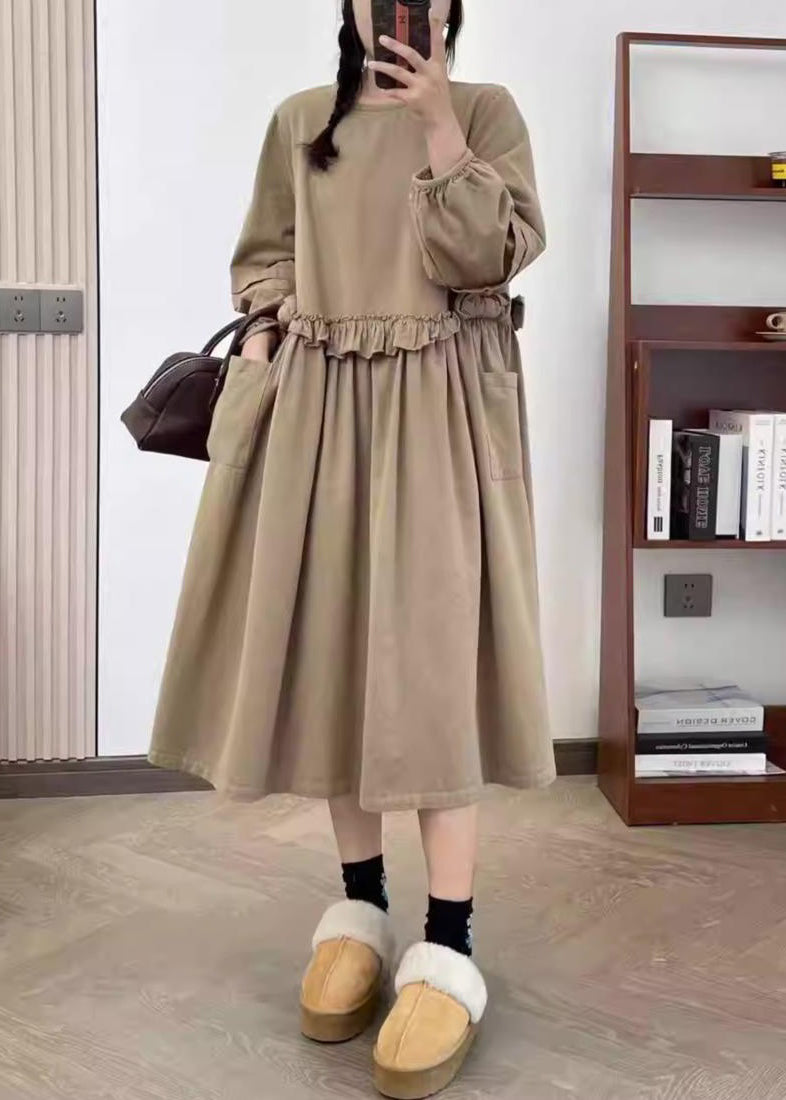 A Vintage Style Dress with Delicate Timeless Details