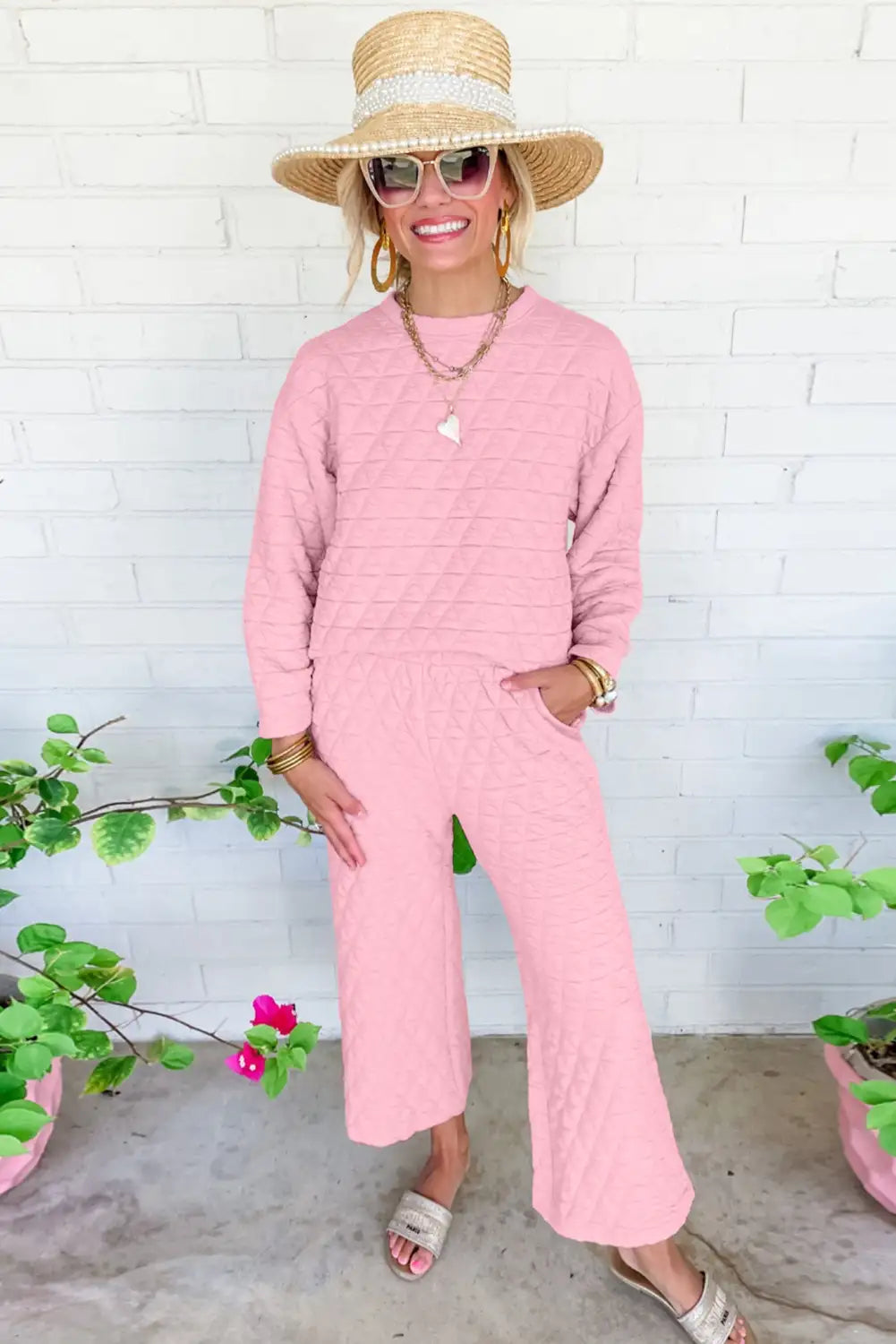 Effortlessly Elegant Pullover with a Timeless Design