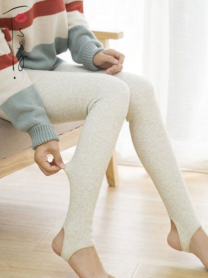 Classic Vintage Pants with a Flattering Fit