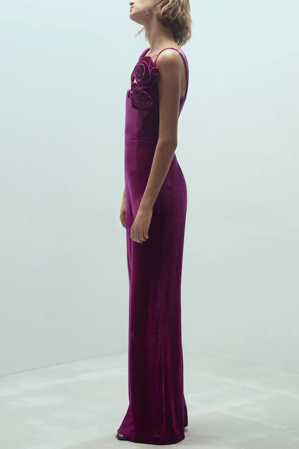 Well Tailored Garment with a Graceful Silhouette