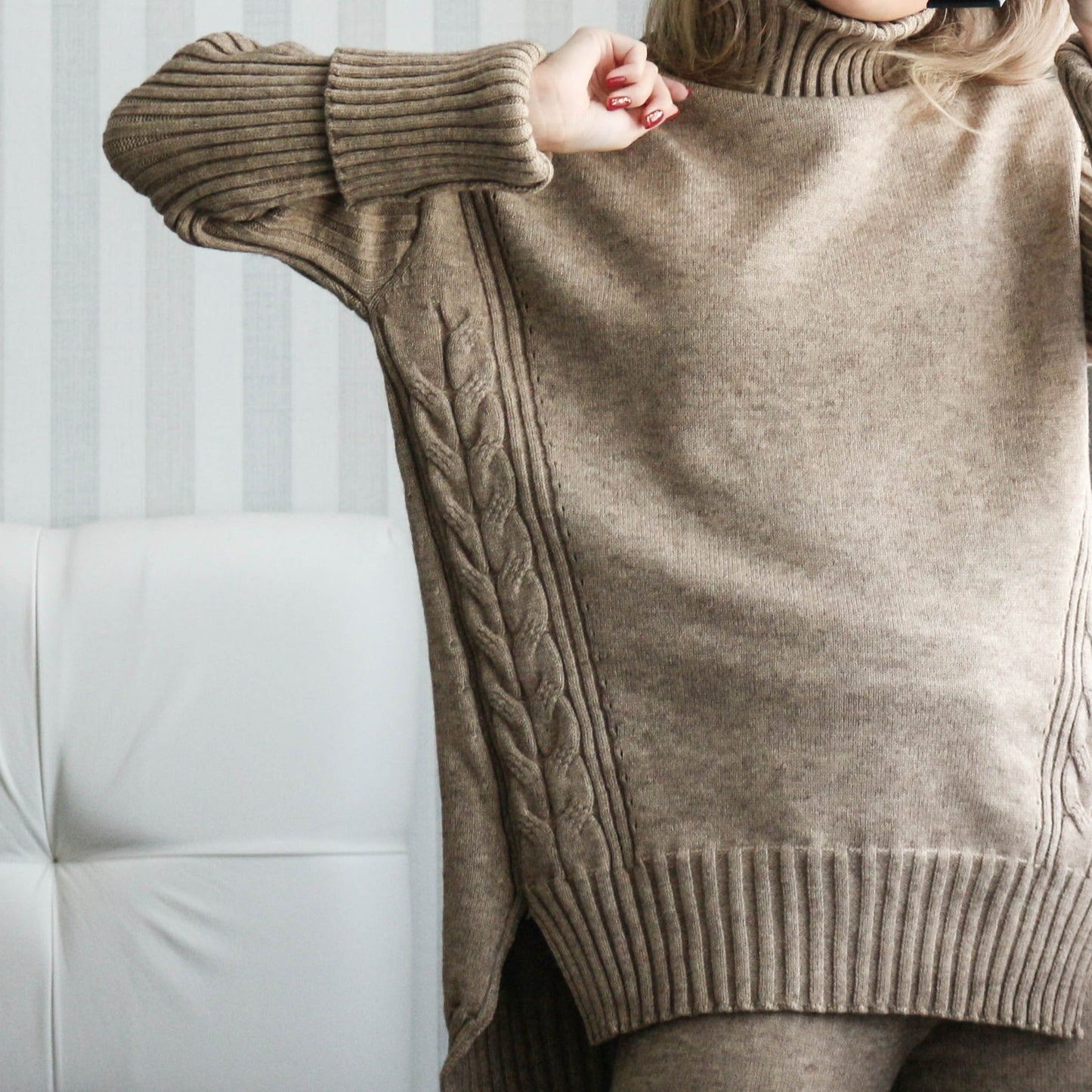 Elegantly Styled Sweater for Everyday Wear