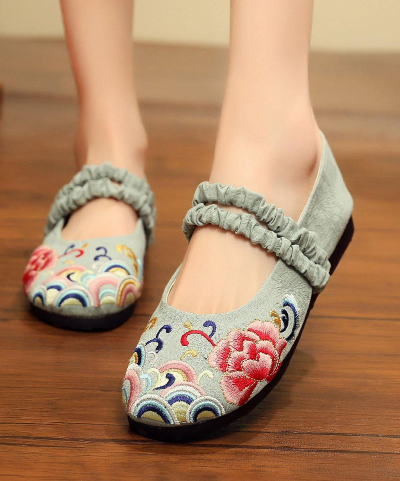 Sophisticated Shoes with a Clean Classic Look