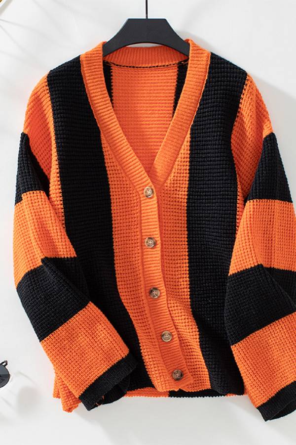 Gracefully Styled Cardigan for Any Occasion
