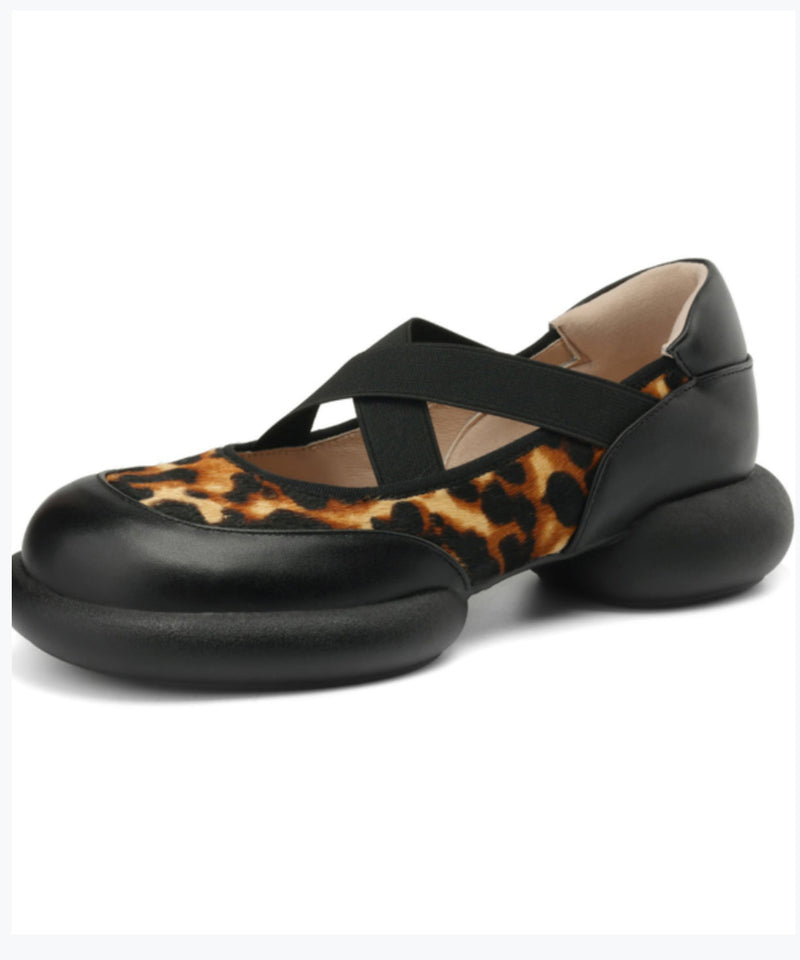 A Vintage Style Shoes with Delicate Timeless Details