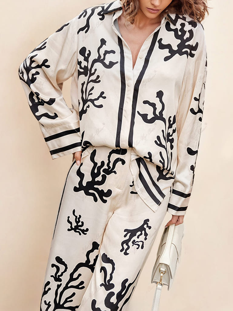 A Vintage Style Pants with Delicate Timeless Details