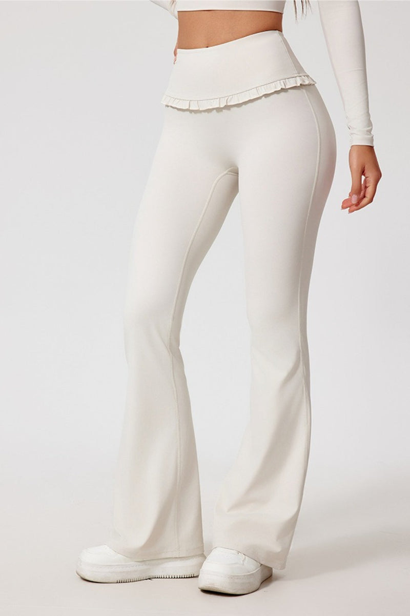 Effortlessly Elegant Garment with a Timeless Design