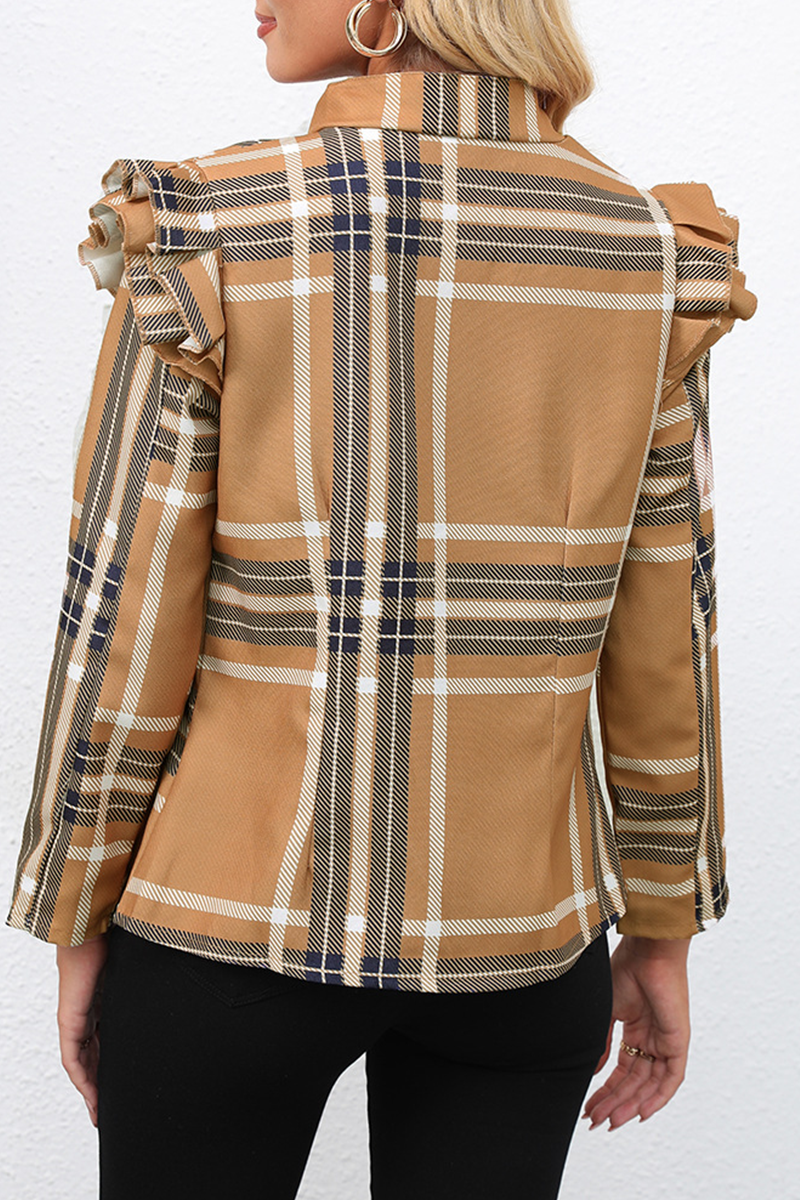 Gracefully Styled Garment for Any Occasion