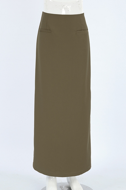 Well Tailored Garment with a Graceful Silhouette