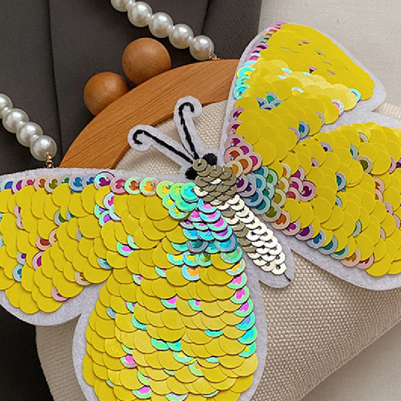 Gracefully Styled Bag for Any Occasion