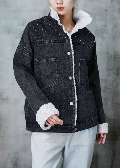 Gracefully Styled Jacket for Any Occasion