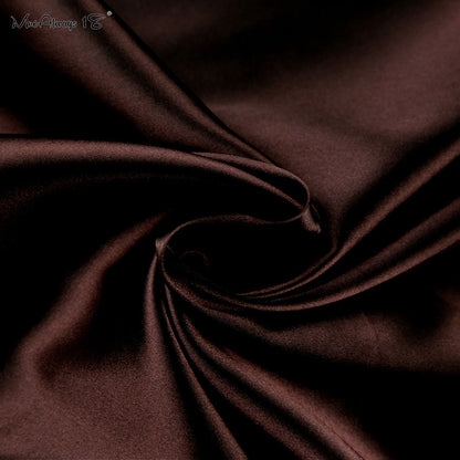 Well Tailored Garment with a Graceful Silhouette