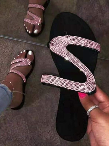 Polished Sandals with an Effortless Classic Look