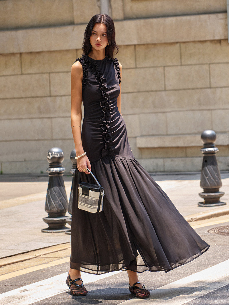 A Vintage Style Dress with Delicate Timeless Details