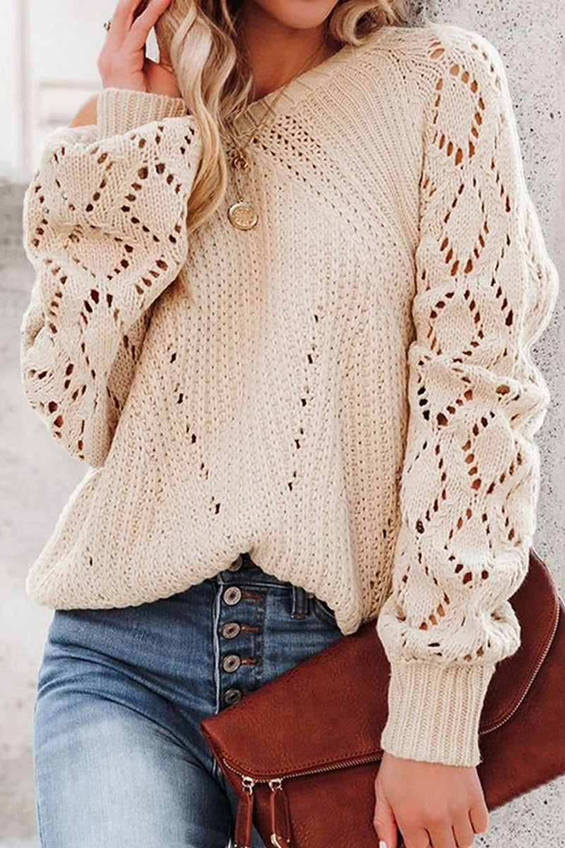 Classic Vintage Sweater with a Flattering Fit