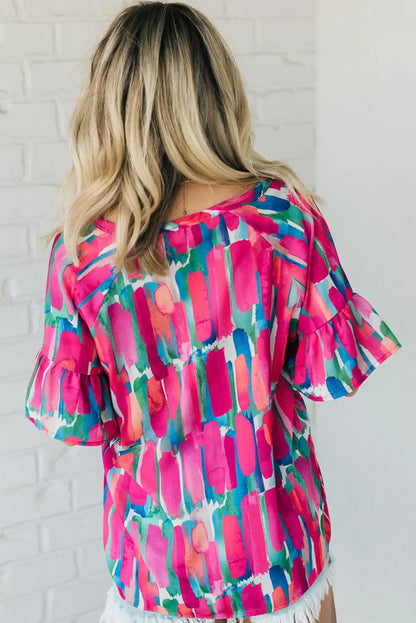 Beautifully Crafted Blouse in a Classic Style