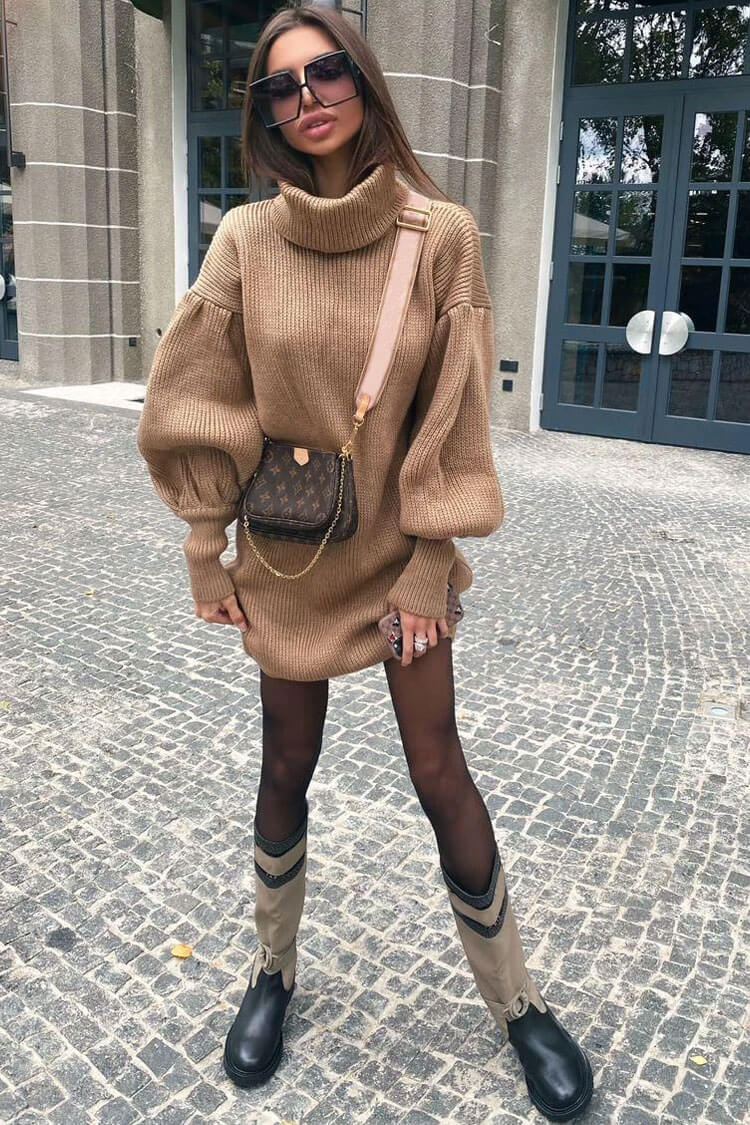 Effortlessly Elegant Sweater with a Timeless Design