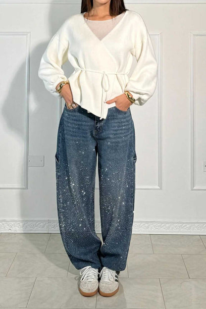 Sophisticated Garment with a Clean Classic Look