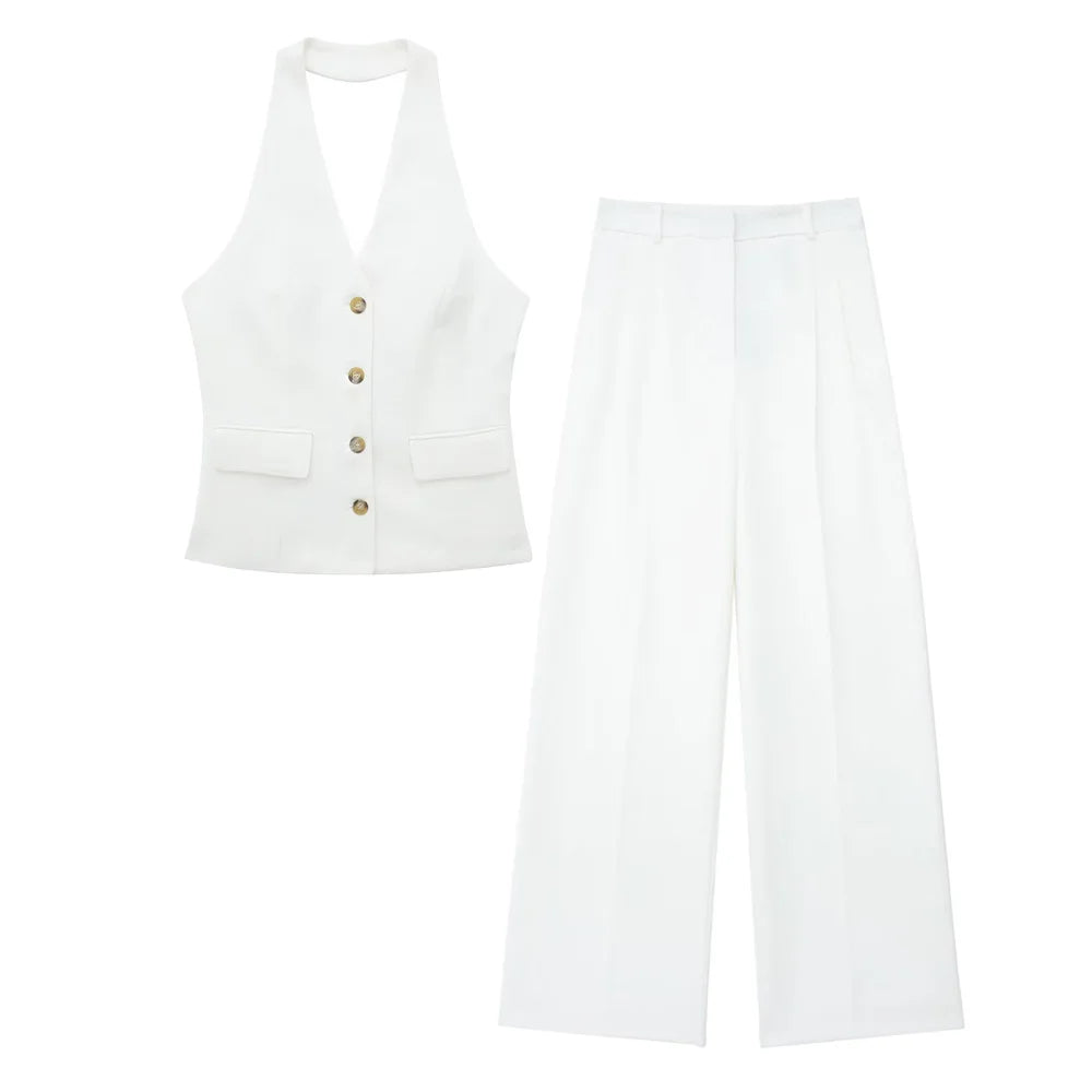 Polished Garment with an Effortless Classic Look
