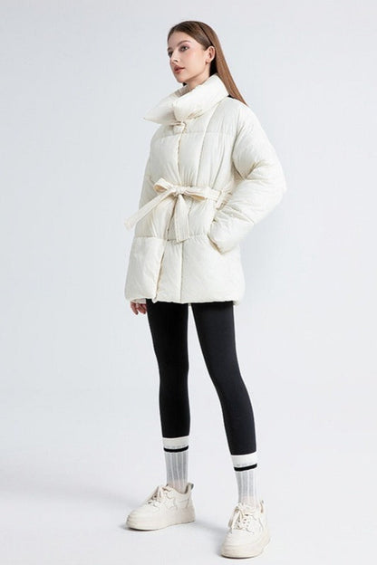 Effortlessly Elegant Jacket with a Timeless Design