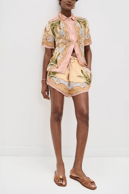 Beautifully Finished Shirt in a Timeless Design