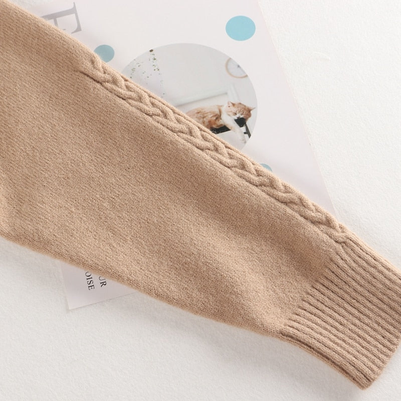 Gracefully Styled Sweater for Any Occasion