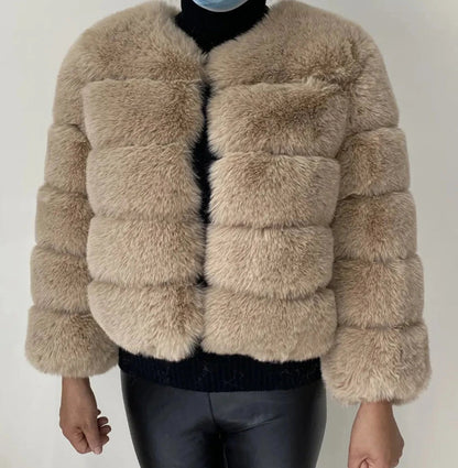 Gracefully Styled Coat for Any Occasion
