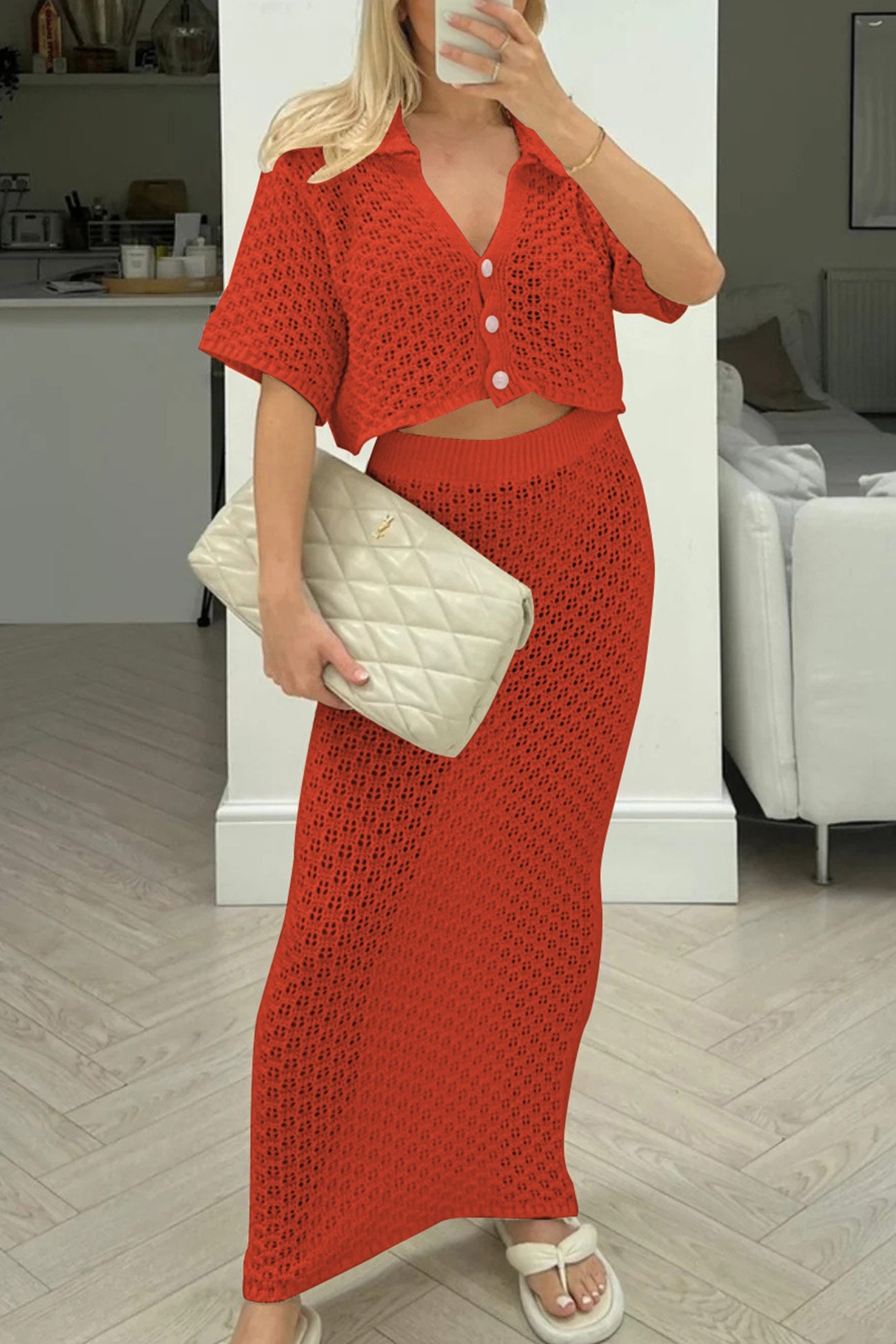 Classic Vintage Blouse with a Flattering Fit