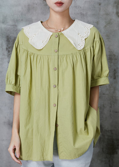 Beautifully Crafted Blouse in a Classic Style