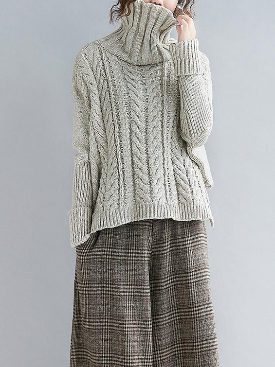 Classic Vintage Sweater with a Flattering Fit