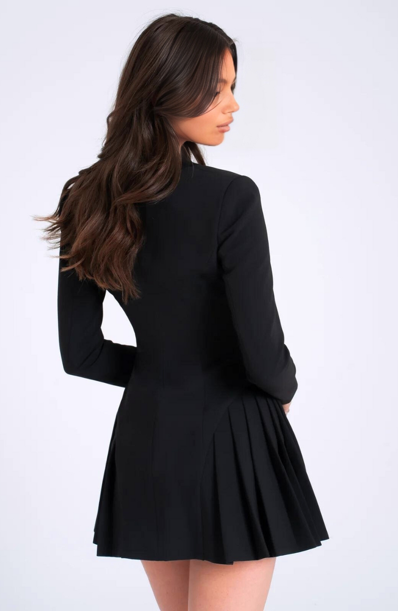 Polished Dress with an Effortless Classic Look