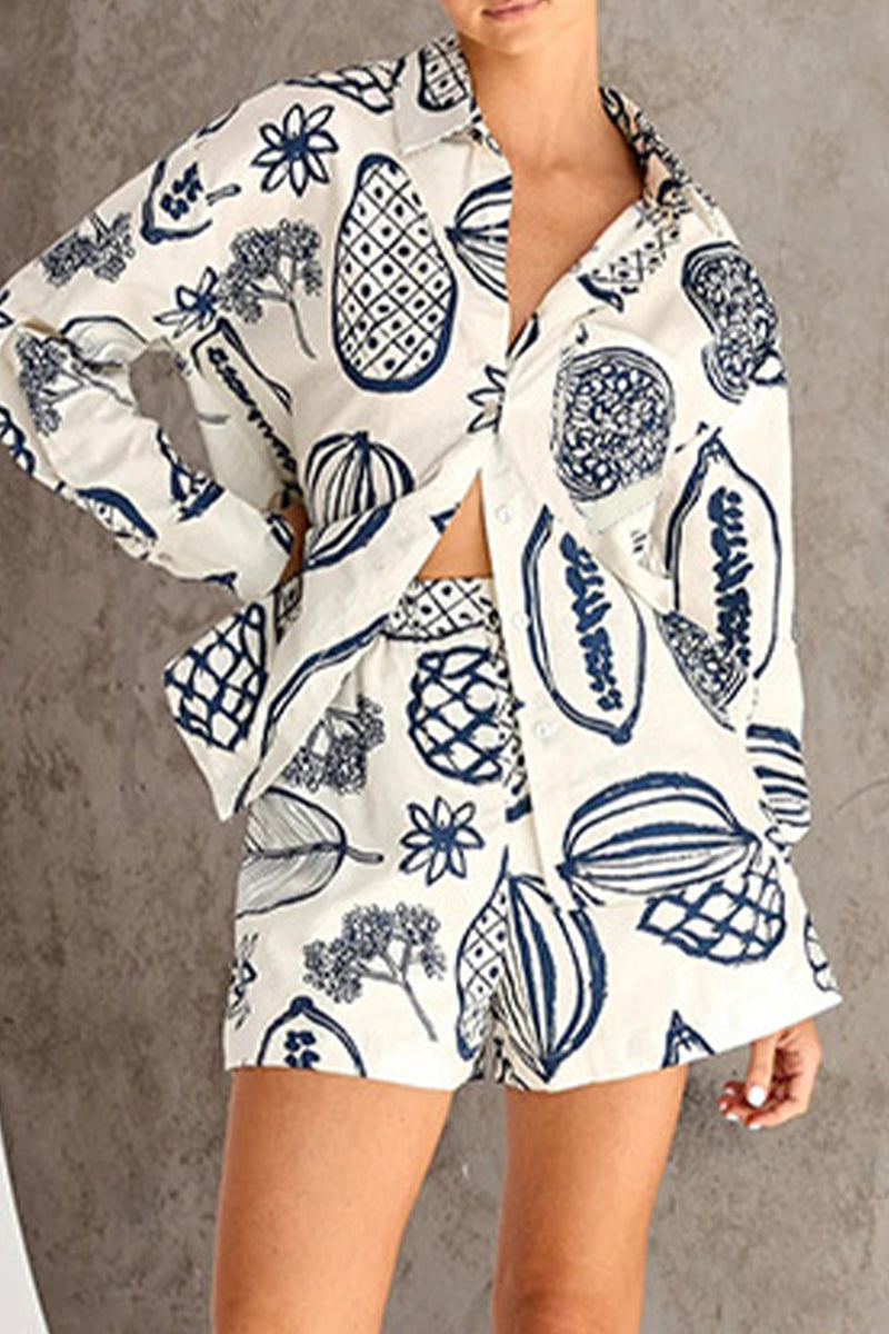 Classic Vintage Garment with a Flattering Fit