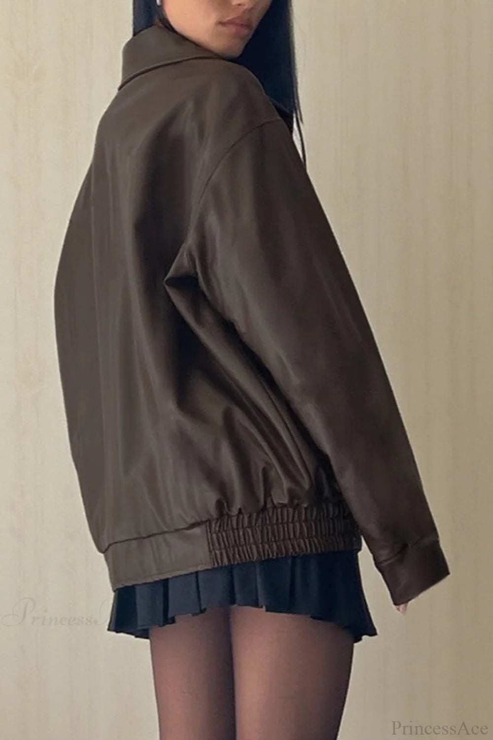 Classic Vintage & Enduringly Stylish Coat