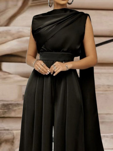 Well Tailored Garment with a Graceful Silhouette