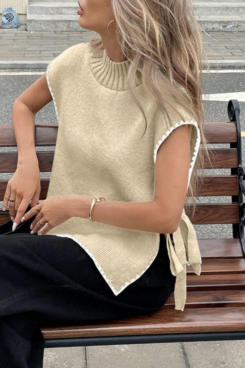 Well Tailored Sweater with a Graceful Silhouette
