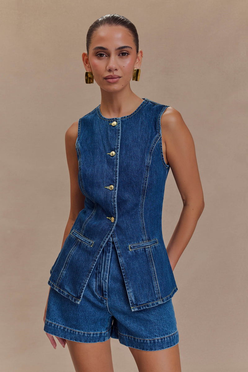 Polished Garment with an Effortless Classic Look