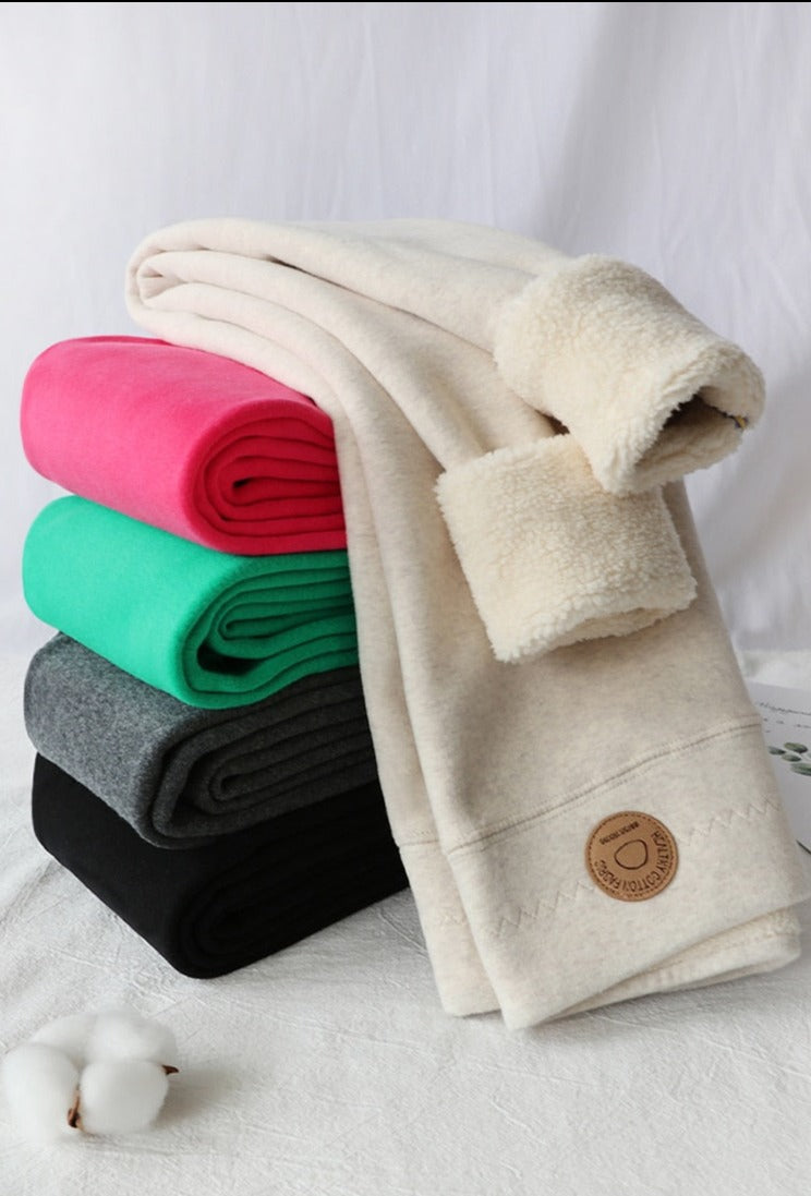 Effortlessly Elegant Garment with a Timeless Design