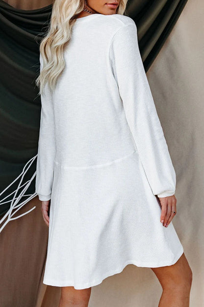 Sophisticated Dress with a Clean Classic Look