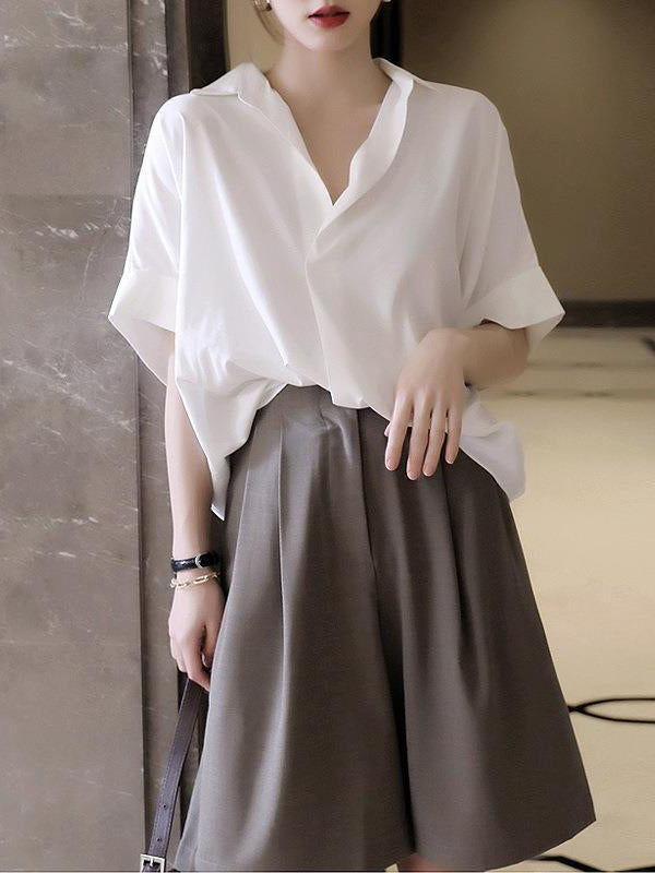 Elegantly Styled Blouse for Everyday Wear
