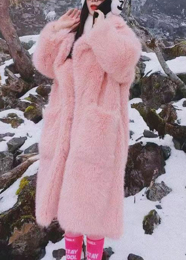 Classic Vintage & Enduringly Stylish Coat