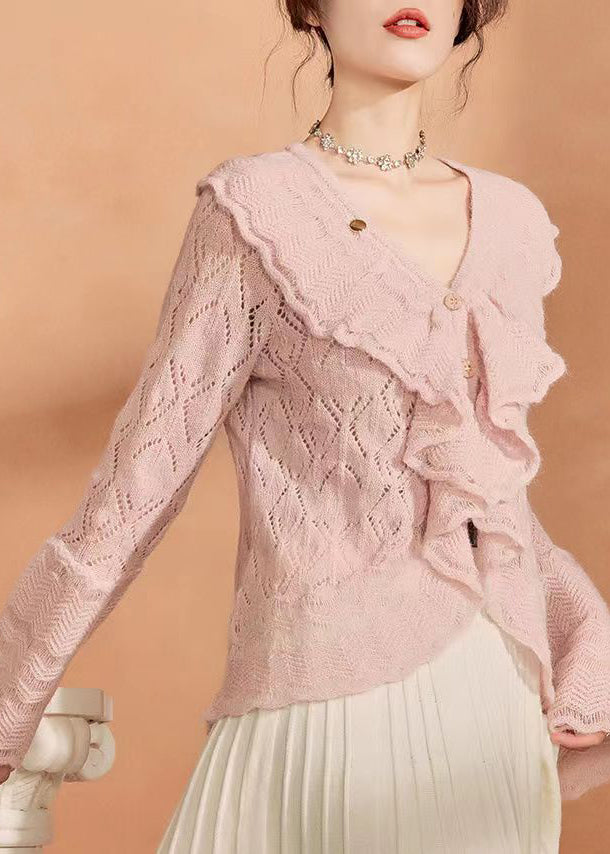 Effortlessly Elegant Sweater with a Timeless Design
