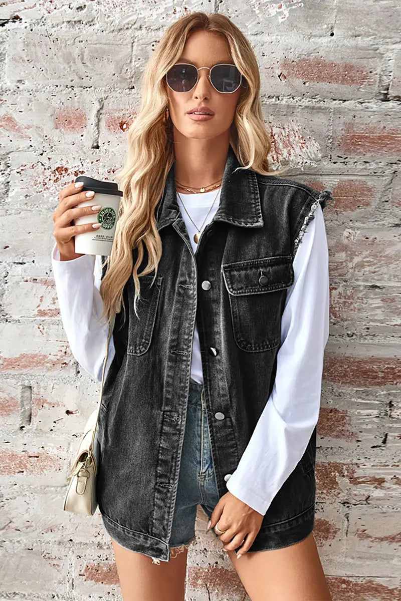Gracefully Styled Cardigan for Any Occasion