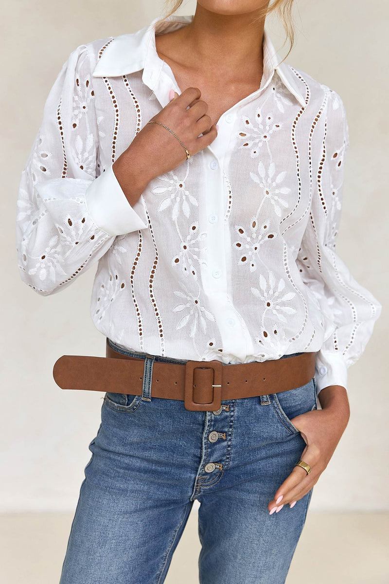 Classic Vintage & Enduringly Stylish Blouse